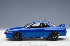 AUTOart Nissan Skyline GT-R (R32) Plain Body - BLUE