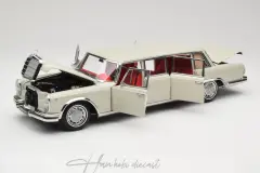 Mercedes 600 Pullman W100 Light Grey NZG 1/18
