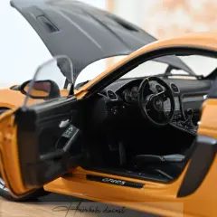 NOREV Porsche Cayman GT4 RS w/Weissach Pack 2023