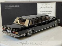 Mercedes Pullman S600 Black AUTOART SİGNATURE 1/18
