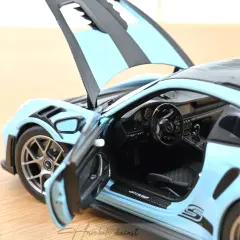Porsche 911 GT3 RS w/Weissach Pack 2022 Gulf blue 1:18
