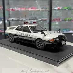 AutoArt 77364 Nissan Skyline GTR R32 Police