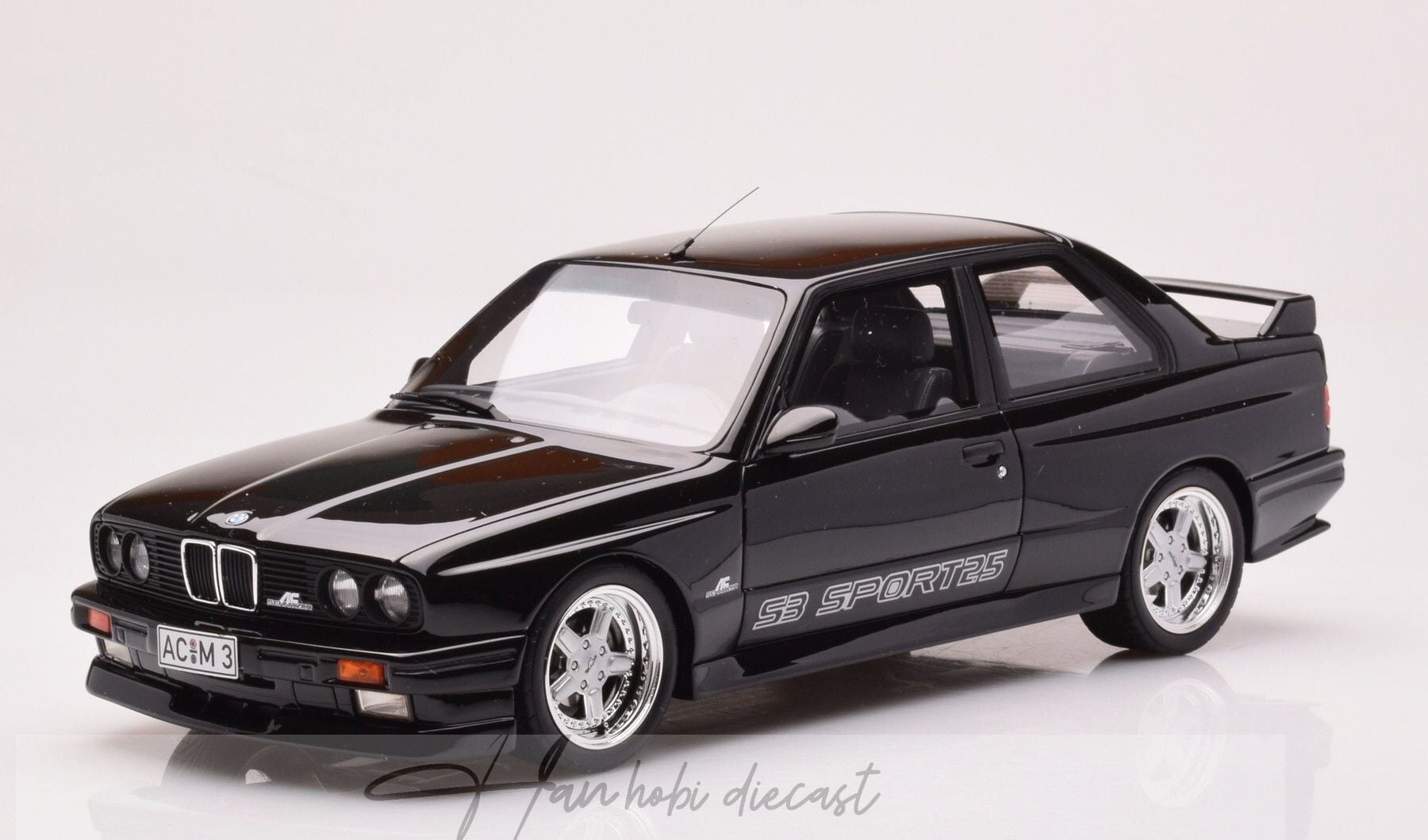1:18 1985 BMW E30 AC Schnitzer ACS3 Sport 2.5