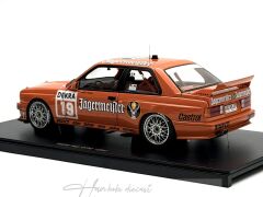 1:18 BMW M3 E30 Jagermeister DTM 1992 Hahne - Autoart
