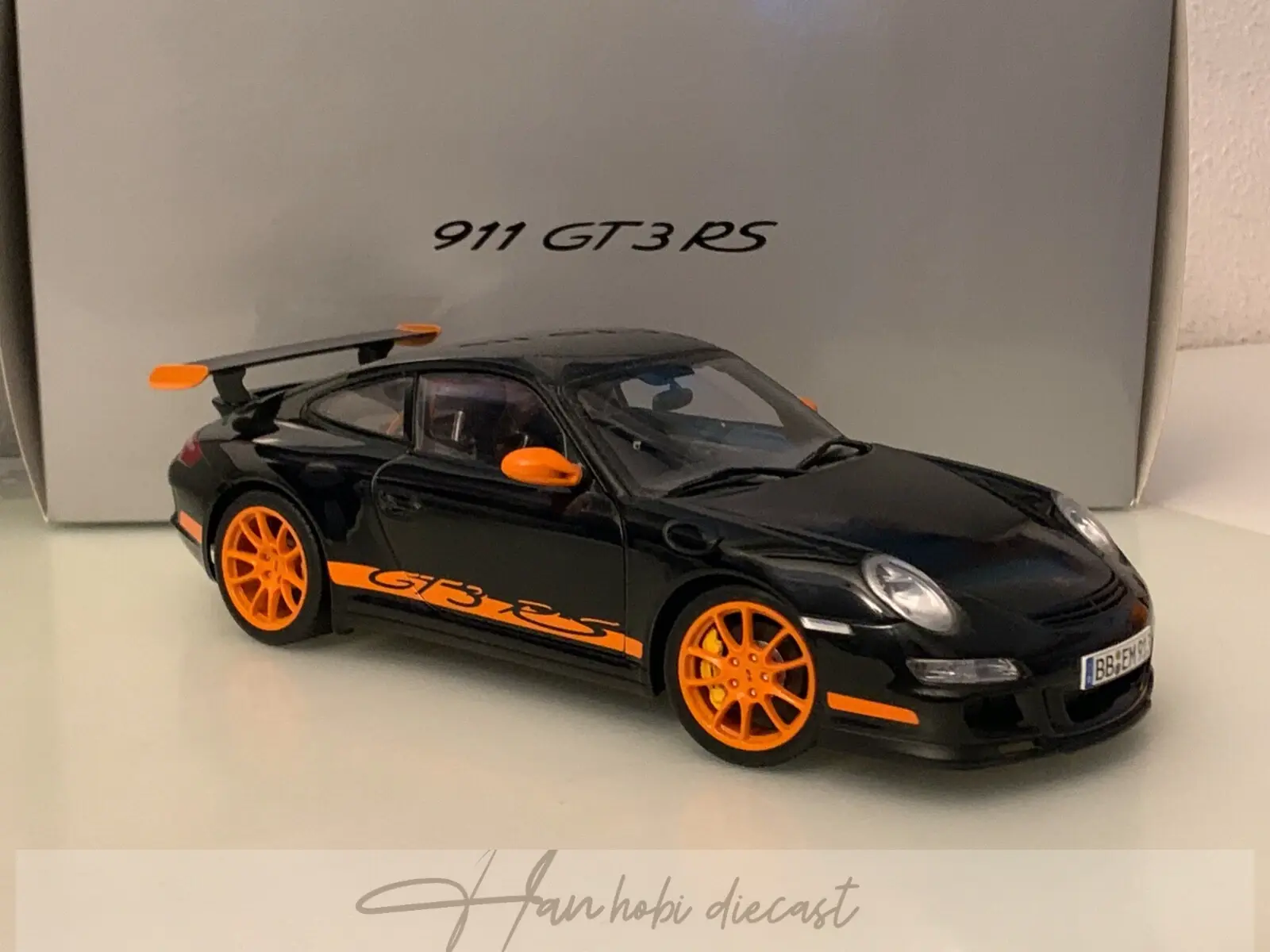 Porsche 911 (997) GT3 RS AutoArt Black / Orange
