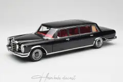 Mercedes 600 Pullman W100 1969 Black NZG 1/18