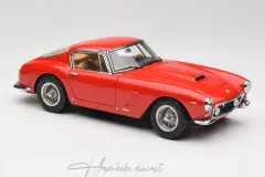 Ferrari 250 GT SWB 1961 Red CMC 1/18