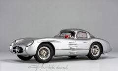 Mercedes-Benz 300 SLR Uhlenhaut Coupe CMC 1:18