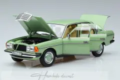 Mercedes 200 W123 Green 1982 Norev 1/18