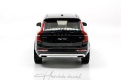 PAUDİ MODEL VOLVO XC90