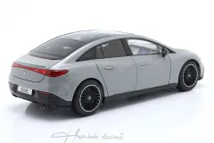 MERCEDES BENZ - EQE AMG LINE 2023 NZG 1:18
