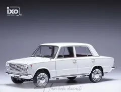 1:18 IXO 1970 Fiat 124