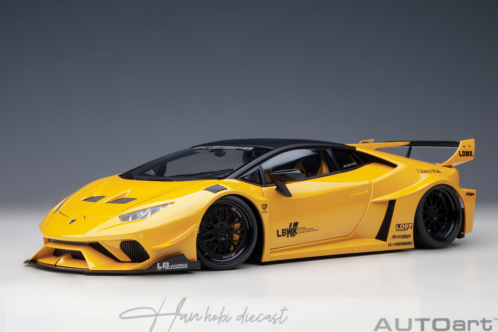 Lamborghini Huracán GT (Metallic Yellow) 1/18 AUTOART