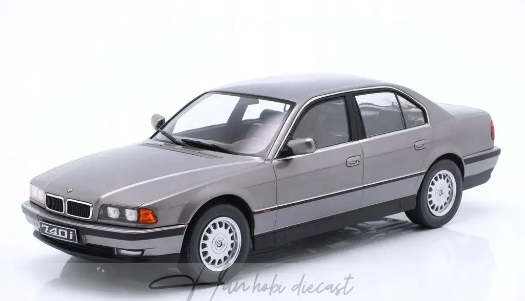 KK Scale 1994 BMW 740i E38