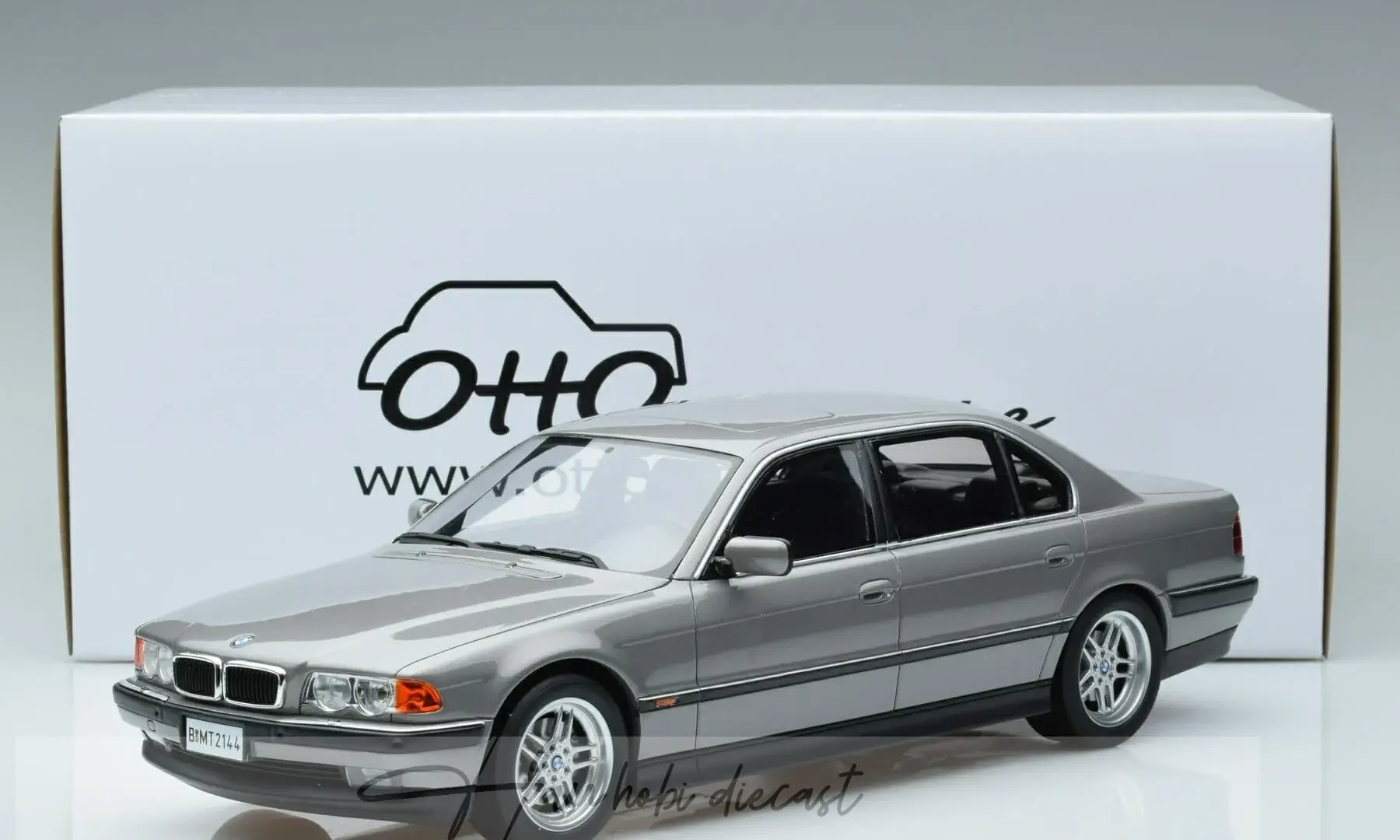OTTO 1995 BMW E38 750 IL