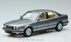 1:18 Minichamps 1988 BMW 535i (E34)