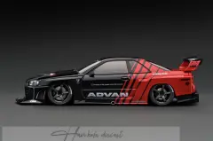 Nissan LB-ER34 SKYLINE (Black Red) ADVAN 1/18 Ignition