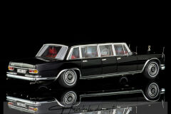 Mercedes-Benz 600 Pullman (W100) CMC 1:18