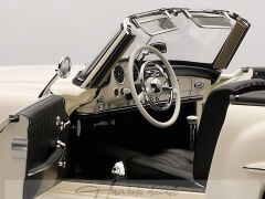 MERCEDES BENZ 190 SL AUTOART MİLLENNİUM 1:18 DİECAST
