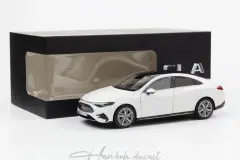 MERCEDES BENZ CLA CLASS (C174) 2025 White 1/18 NZG
