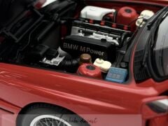BMW M3 E30 Sport Evolution Red Autoart 1:18