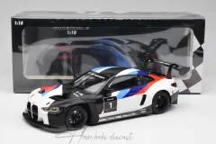 BMW G82 M4 GT3 Presentation Car Minichamps 1/18