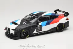 BMW M4 G82 GT4 No. 1 Presentation 2022 Otto 1:18