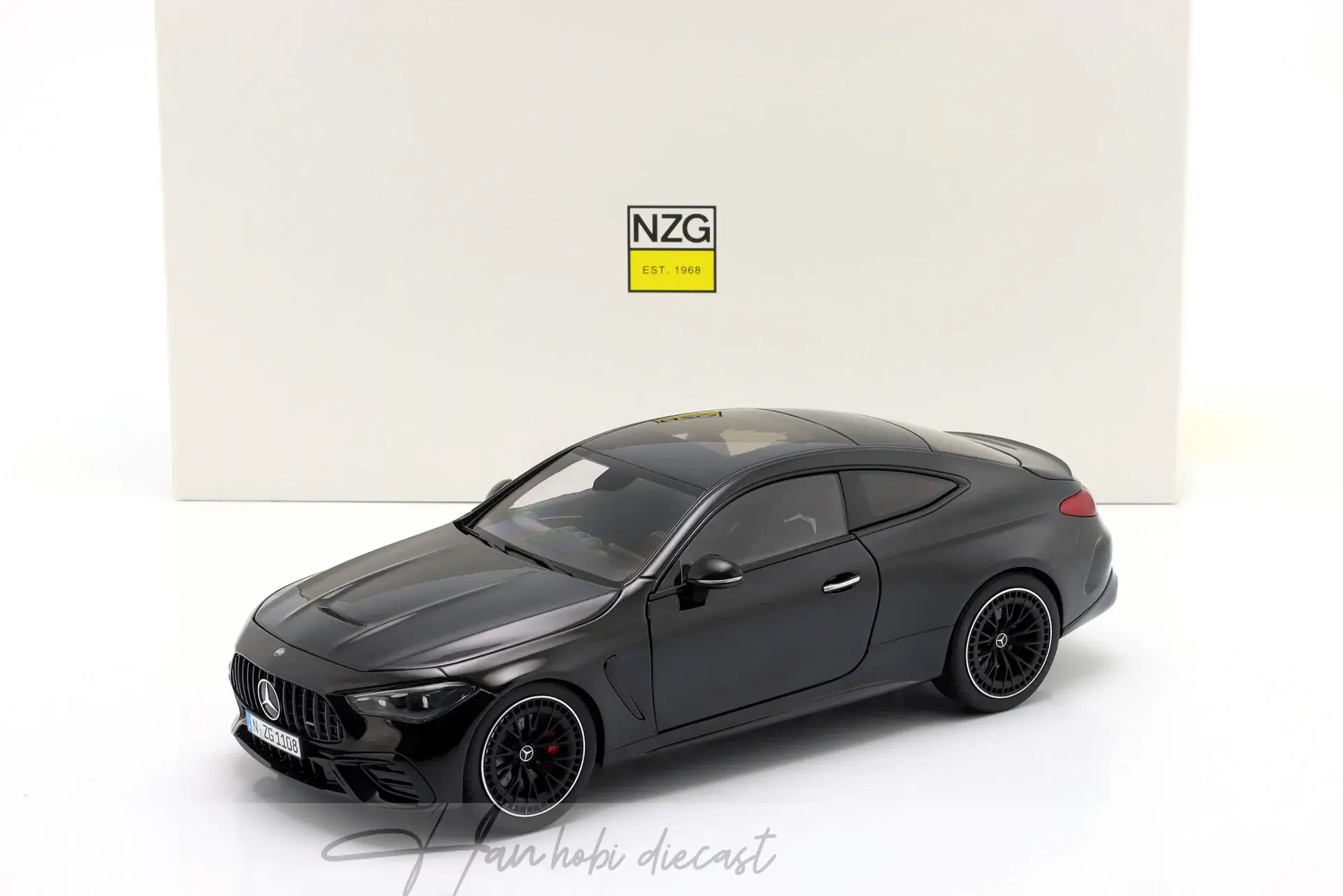 1/18 NZG Mercedes-Benz AMG CLE 53 4Matic+ Coupe 2024