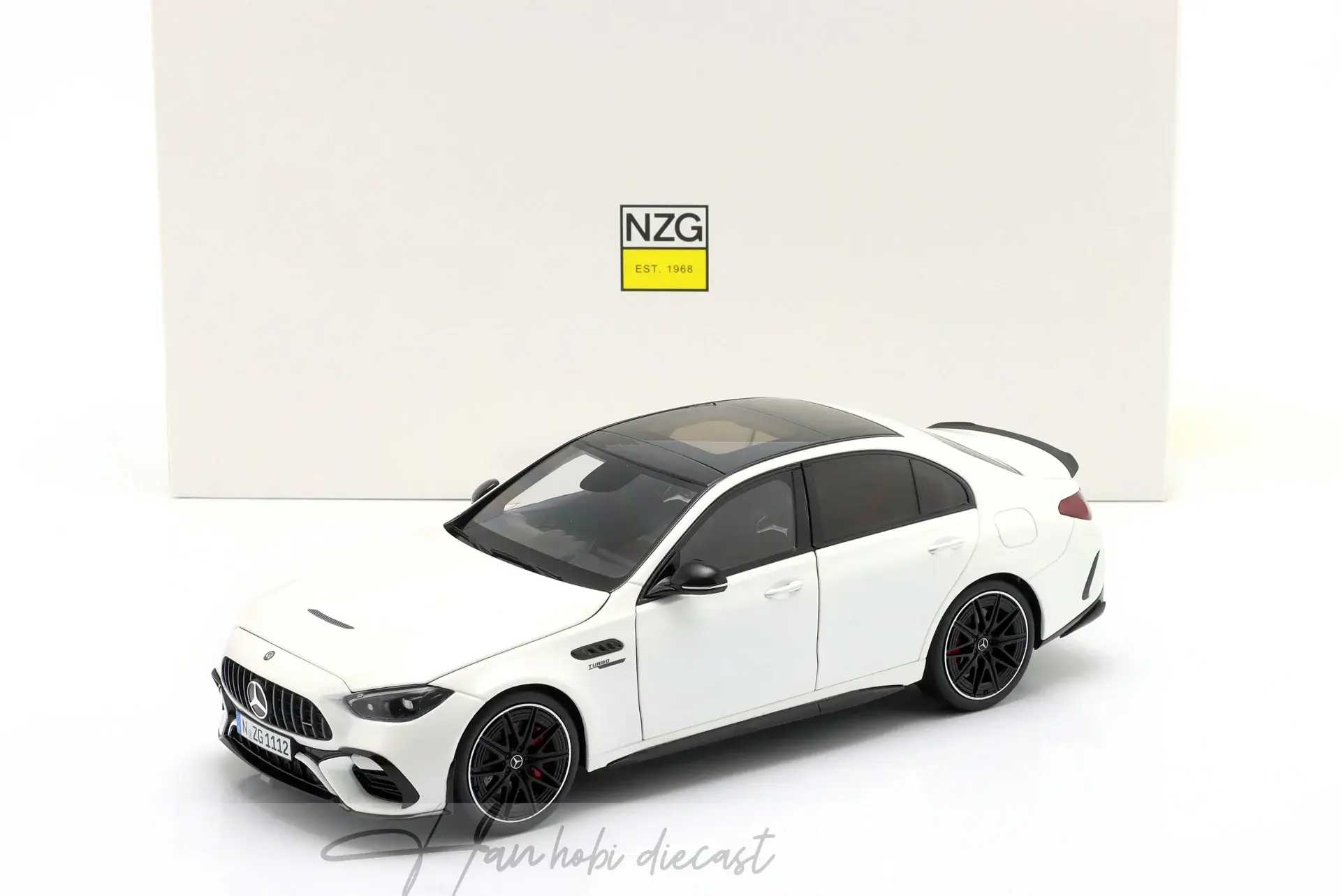1/18 NZG Mercedes-Benz AMG C 63 S E Performance (W206)