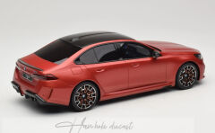 BMW M5 G90 Peable Beach Orange 1:18 GT Spirit 2025