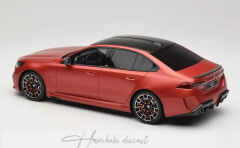BMW M5 G90 Peable Beach Orange 1:18 GT Spirit 2025
