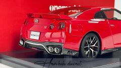 Nissan GT-R R35 One Model 1:18 Resin