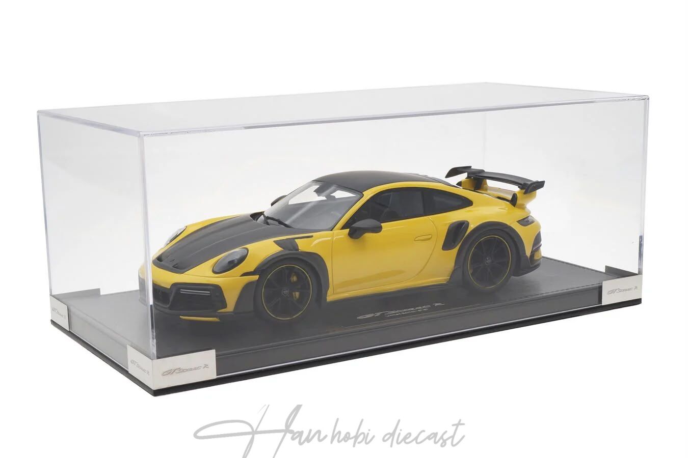 PORSCHE 992 GTSTREET R 1:18 TECHART RESİN