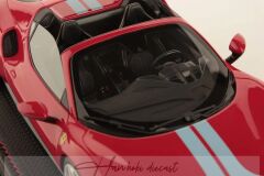 FERRARİ 296 GTS ROSSO CORSA AZURRO LA PLATA MR 1:18