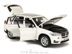 BMW X5 F15 (2013-2018) (White) 1:18 PARAGON Diecast