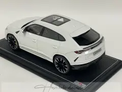 1/18 MR Collection Lamborghini Urus S in white One of One