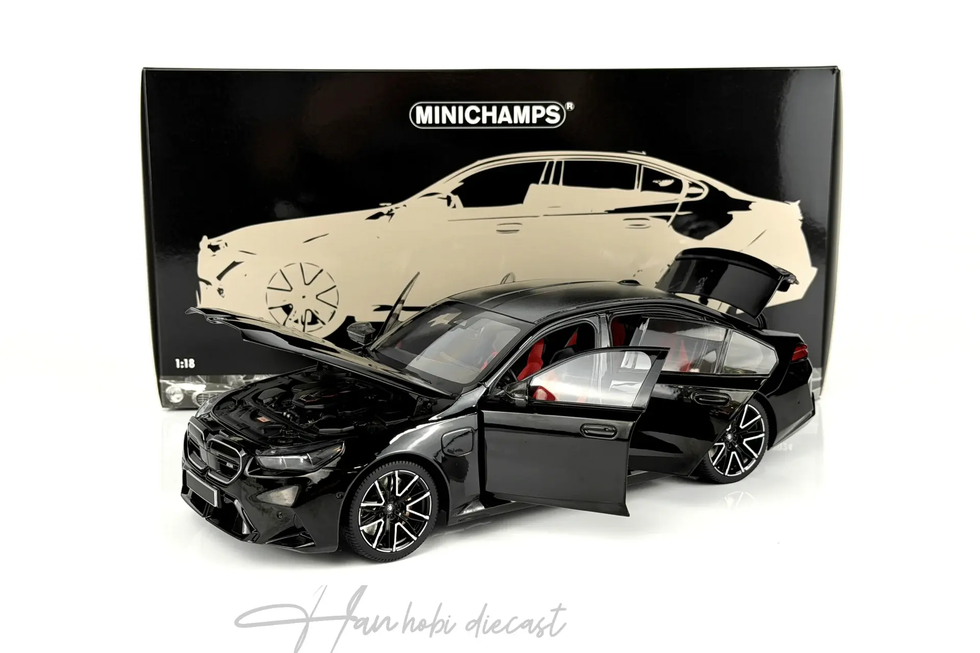 BMW M5 G90 Black Metallic 2024 1/18 Minichamps