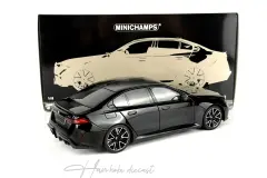 BMW M5 G90 Black Metallic 2024 1/18 Minichamps
