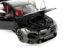 BMW M5 G90 Black Metallic 2024 1/18 Minichamps