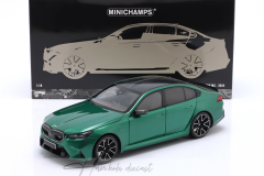 BMW M5 G90 Green Metallic 1/18 Minichamps Diecast