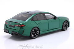 BMW M5 G90 Green Metallic 1/18 Minichamps Diecast