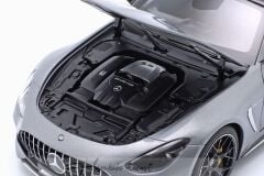 MERCEDES BENZ AMG GT 63 Coupe 2023 1:18 NZG DİECAST