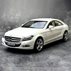 Mercedes Benz CLS W218 Beyaz 1:18 NOREV