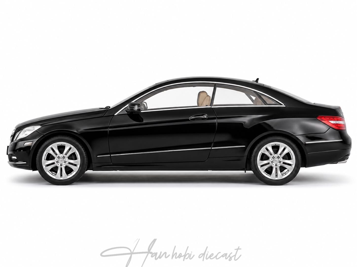 Mercedes Benz Eclass Coupe W212 2009 1:18 Norev Diecast