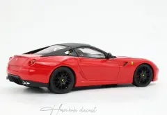Ferrari 599 GTB Fiorano 2007 - F-1 Box Showcase 1:18 BBR