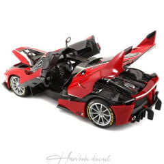 Ferrari FXX K Supercar Red Burago Signature 1/18 Diecast