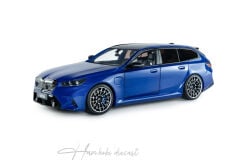 BMW M5 TOURING Blue Metallic 2024 1:18 Solido Diecast