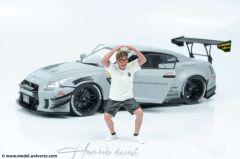 Nissan GTR R35 LBW With Wataru Kato Figurine 1:18 Solido 2024