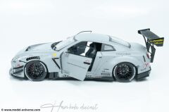 Nissan GTR R35 LBW With Wataru Kato Figurine 1:18 Solido 2024
