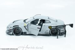 Nissan GTR R35 LBW With Wataru Kato Figurine 1:18 Solido 2024